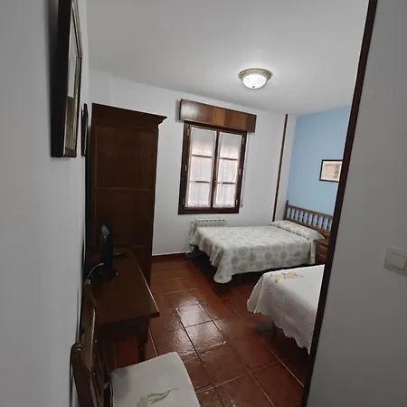 بيت ضيافة Cantigas 3*
