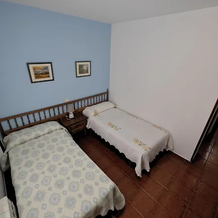 Cantigas Guest house *